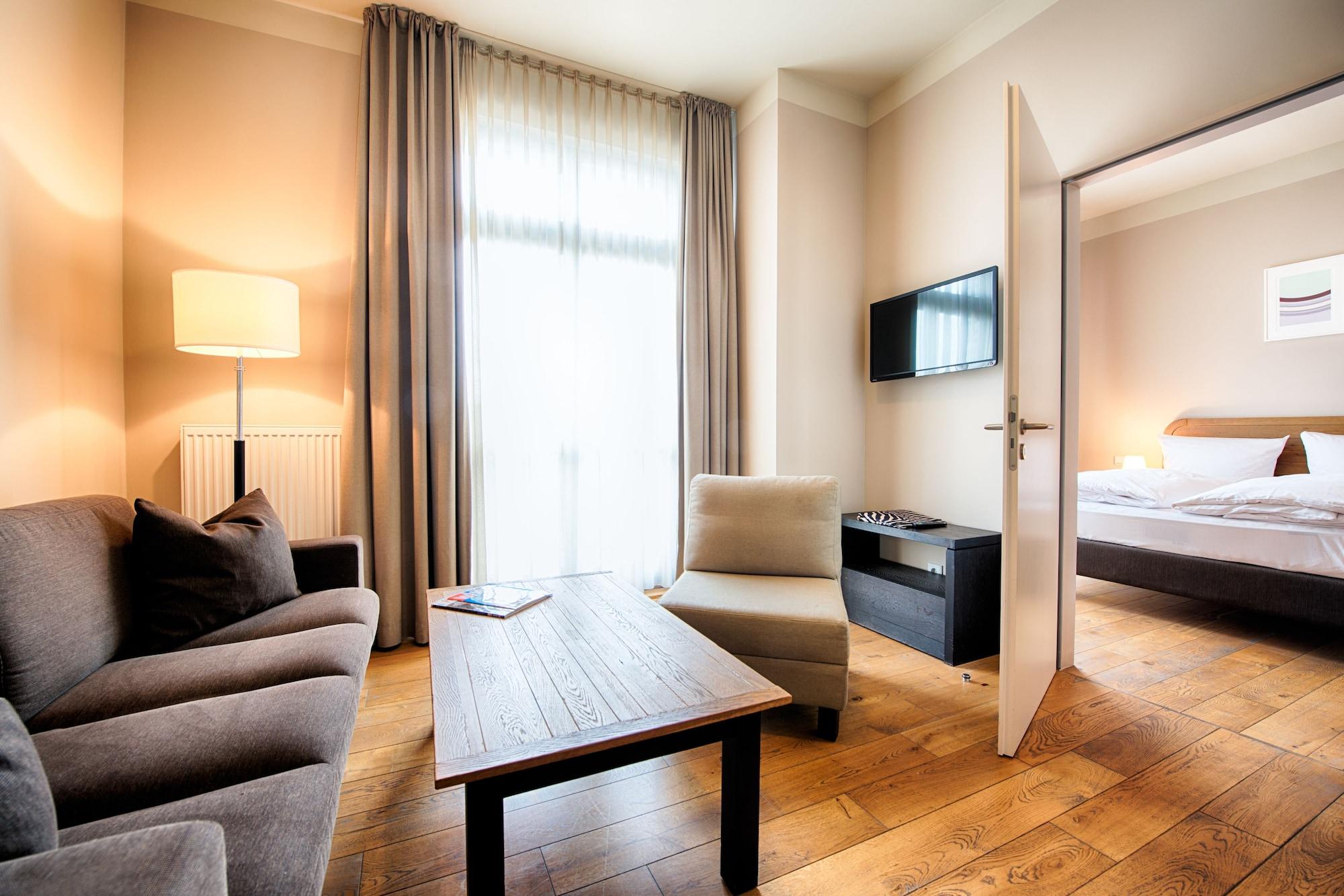 Mondrian Am Checkpoint Charlie 4* Berlino
