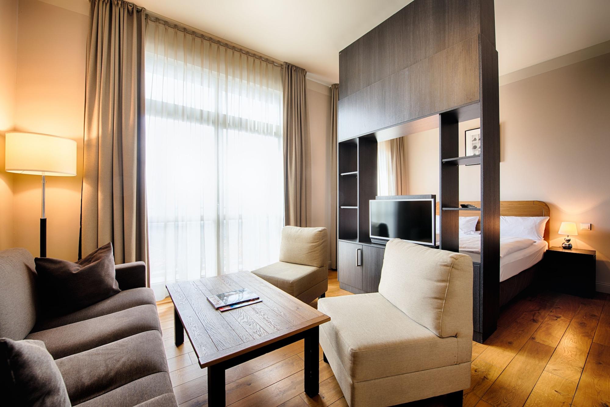 Mondrian Am Checkpoint Charlie 4* Berlino
