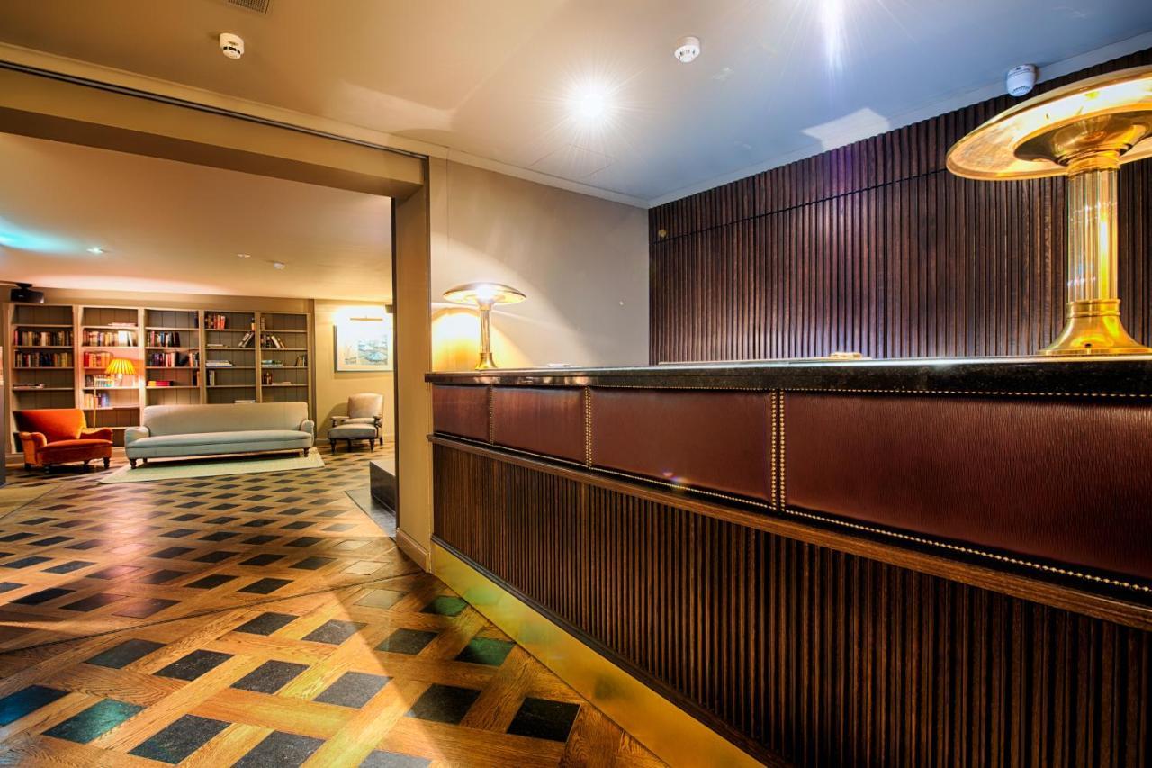 Mondrian Am Checkpoint Charlie Hotel